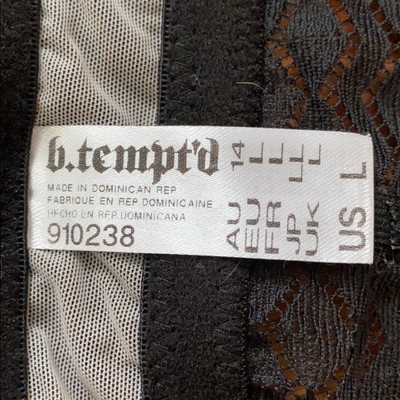 Black lace bralette - Picture 6 of 6